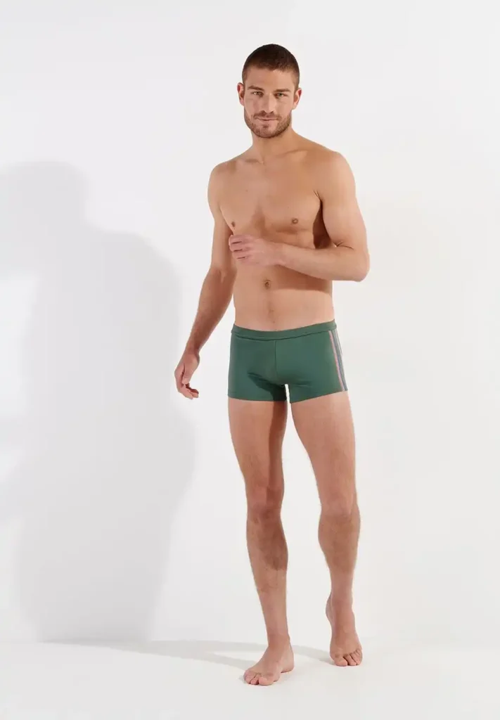 nauticalcup_swimshorts_402756_4000xd_khakigreen-17